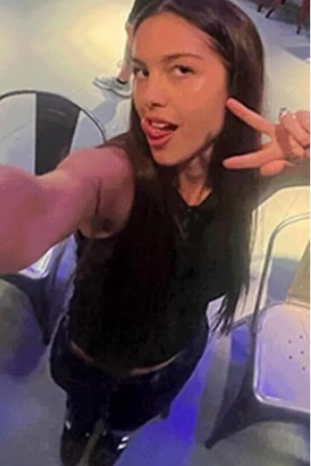 Unif Wide Tank in Black worn by Olivia Rodrigo at Newsletter on August 28, 2024