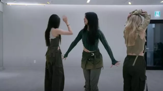 Smv X Fe Asymmetric Long Sleeve Tee IN Kombu Rib worn by Sophia as seen in Pop Star Academy: KATSEYE (S01E06)