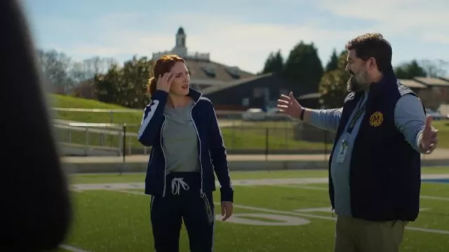 Pantalon Alala Fast Track porté par Gwen Sanders (Stephanie Koenig) comme on le voit dans Professeur d’anglais (S01E02)