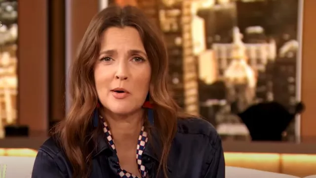 Lost Pattern NYC Checkerboard Twilly Scarf worn by Drew Barrymore as seen in The Drew Barrymore Show on September 16, 2024