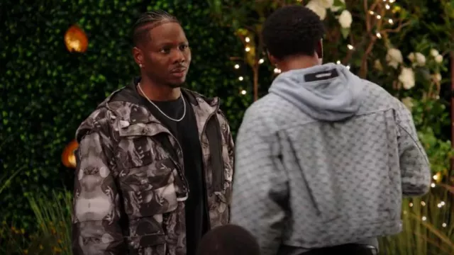 Chaqueta de chándal Milk DP Source Landscape usada por Cam Watkins (Mitchell Edwards) como se ve en All American: Homecoming (S03E12)