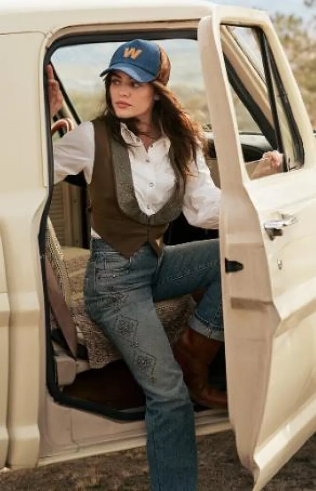 Weekend Max Mara Regular-Fit Embroidered Denim Jeans worn by Lucy Hale at Weekend Max Mara X Lucy Hale Collection on September 10, 2024