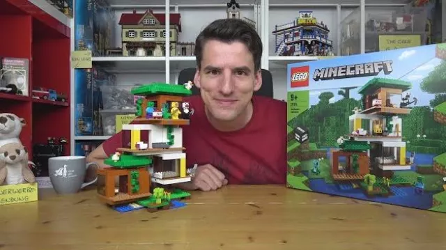 Modernes Baumhaus by Minecraft x Lego of Thomas Panke in Ein teures und liebloses Minecraft-Topmodell: LEGO® 21174 YouTube Video