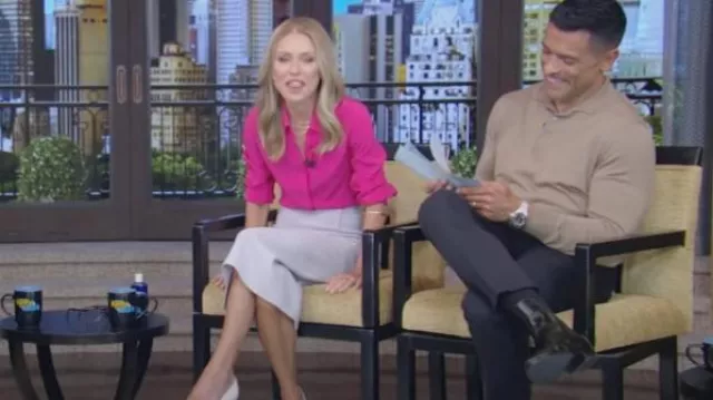Roland Mouret Arreton Pencil Skirt worn by Kelly Ripa as seen in LIVE with Kelly and Mark on September 12, 2024