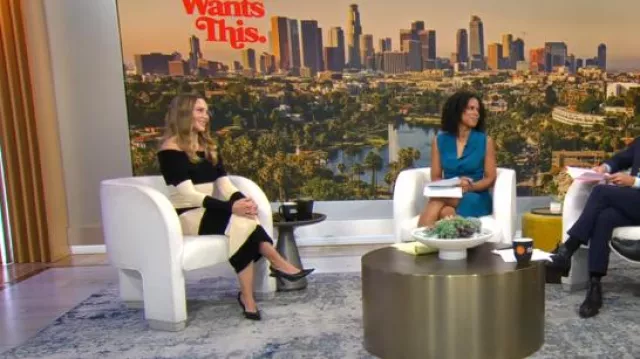 Posse Theo Robe à épaules dénudées portée par Kristen Bell telle qu’elle est vue dans CBS Mornings le 24 septembre 2024