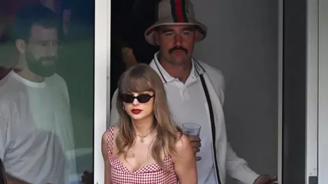 Taylor Swift lleva gafas de sol negras en el Abierto de Estados Unidos en Nueva York el 9 de septiembre de 2024