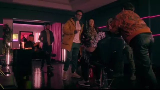 H&M DryMove™ Tennis Joggers worn by Vinnie (Joe Gilgun) as seen in Brassic (S06E01)