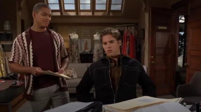Reiss Waves Short Sleeve Button Front Camp Shirt worn by  Zende Forrester Dominguez (Delon de Metz) as seen in The Bold and the Beautiful on  October 7, 2024