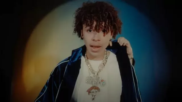Awake NY Navy Velour A Star Track Jacket usado por Luh Tyler en Luh Tyler - Been Working [Video Musical Oficial]