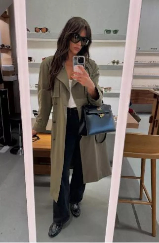 Octobuddy Silicone Suction Phone Case Adhesive Mount in Chalk Pink worn by Shay Mitchell on her Instagram Post on October 7, 2024