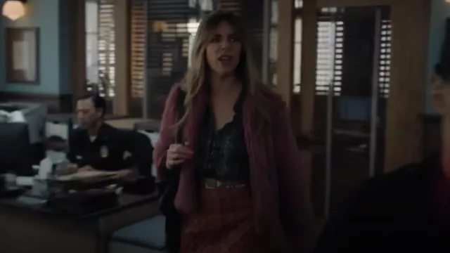 Prettygarden Winter Coats Veste courte en polaire portée par Morgan Gillory (Kaitlin Olson) comme on le voit dans High Potential (S01E05)