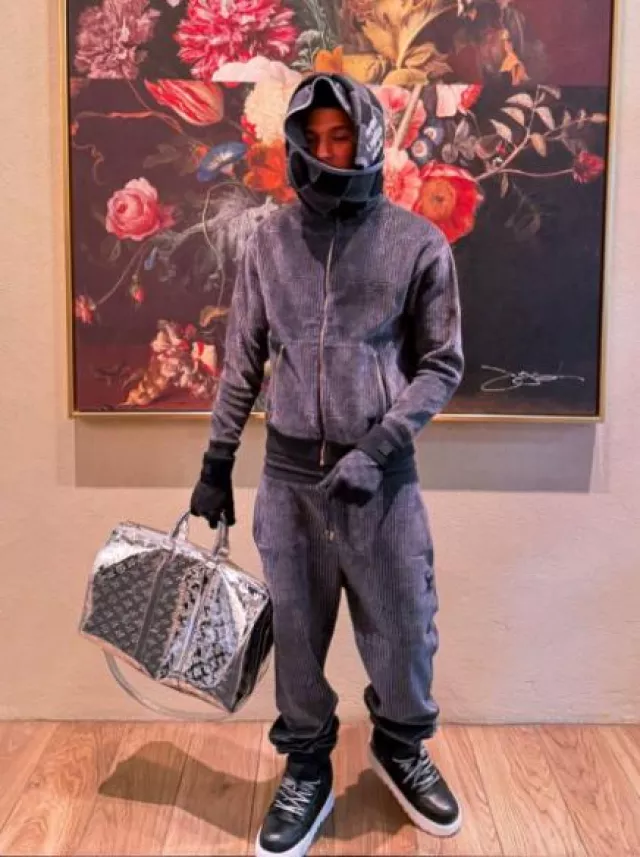 Louis Vuitton Mirror Monogram Keepall 45 Bag worn by NLE Choppa on the Instagram account @nlechoppamusic