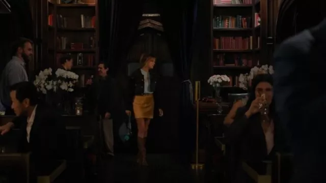 Bottes en cuir Schutz Maryana Wild portées par Morgan Gillory (Kaitlin Olson) comme on le voit dans High Potential (S01E06)