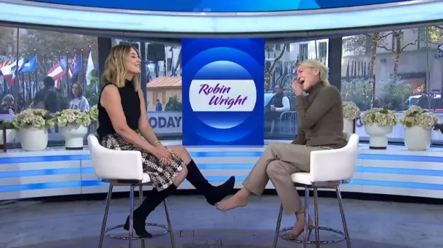 Alexander McQueen Tweed Pencil Skirt worn by Savannah Guthrie as seen in Today on October 28, 2024