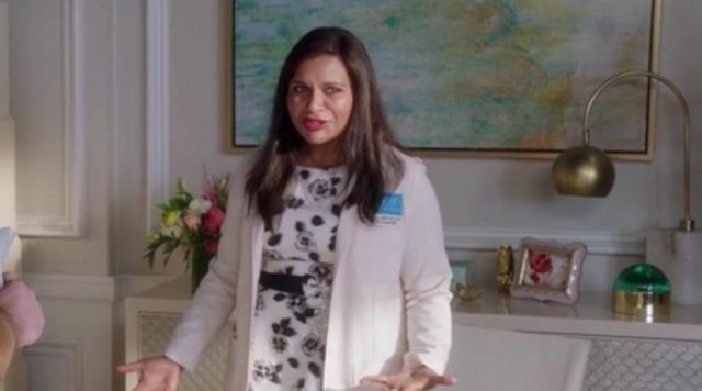 the belt Mindy Lahiri (Mindy Kaling) in The Mindy Project