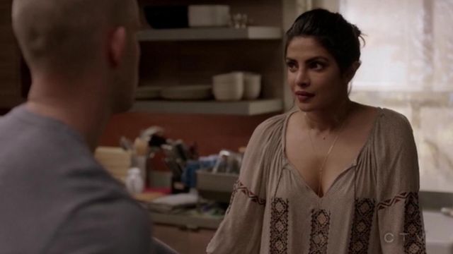 la cima de Alex Parrish en Quantico