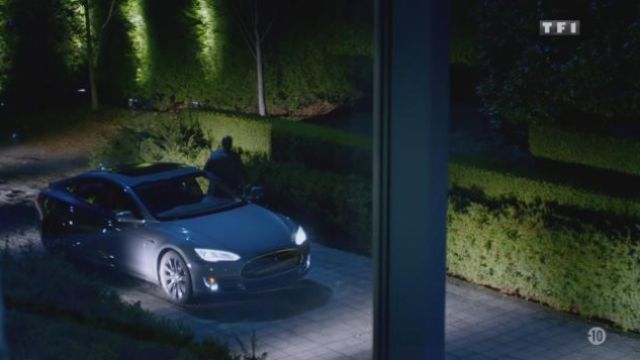 The Tesla Model S in Almost Human