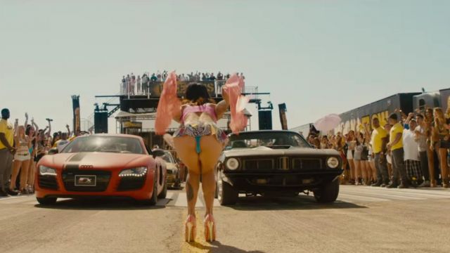 The 1972 Plymouth Barracuda of Michelle Rodriguez in Fast and Furious 7