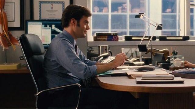 The lamp in the office of Bill Hader in Crazy Amy | Spotern