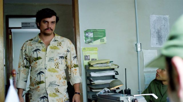 Vintage Hawaiian Shirt worn by Pablo Escobar (Wagner Moura) as seen on Narcos