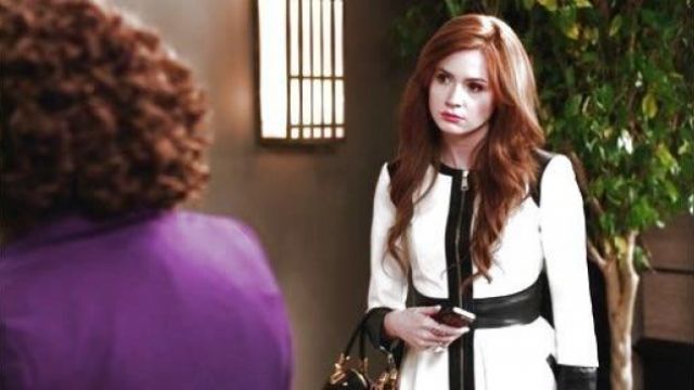 The trench coat BEBE Eliza Dooley in Selfie S01E11 | Spotern