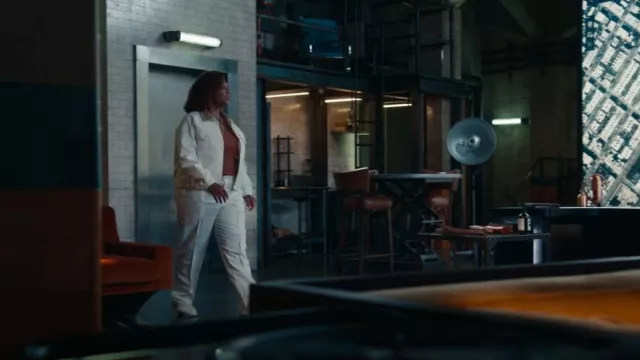 Pantalon Jordan Woven pour femme porté par Robyn McCall (Queen Latifah) comme on le voit dans The Equalizer (S05E03)