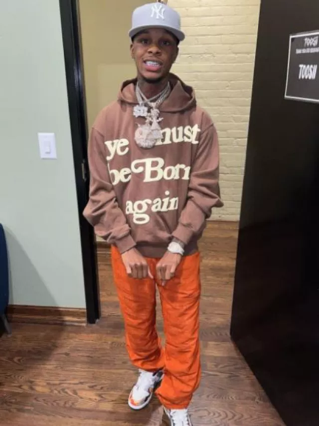 Supreme Logo Ripstop Track Pant worn by Toosii on the Instagram account @toosii