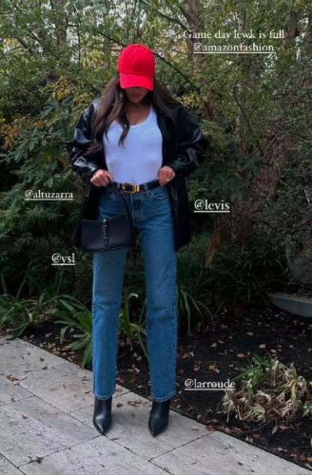 Saint Laurent Le Hobo Bag In Smooth Leather worn by  Olivia Culpo on her Instagram Story on November 17, 2024