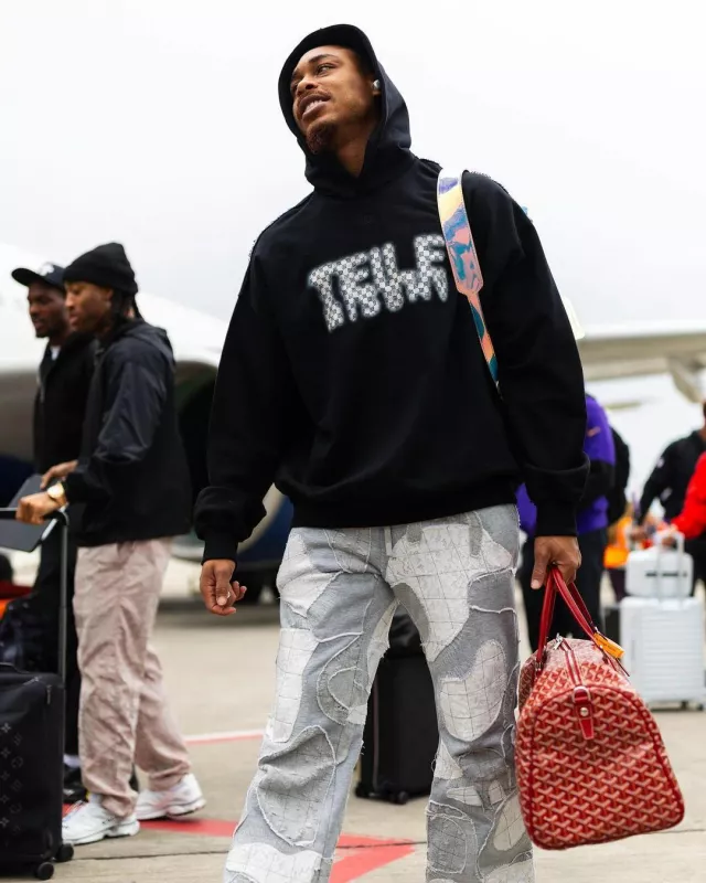 Who Decides War Grey Patchwork Atom Sweatpants worn by Justin Jefferson on the Instagram account @vikings