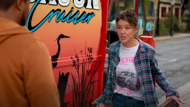 Mother The Rowdy Logo-Print Recycled worn by Liz (Christa Miller) as seen in Shrinking (S02E02)