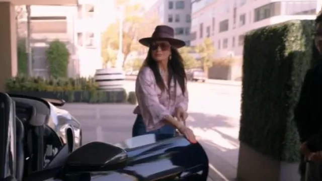 Miu Miu Square Sunglasses worn by Kyle Richards as seen in The Real Housewives of Beverly Hills (S14E02)
