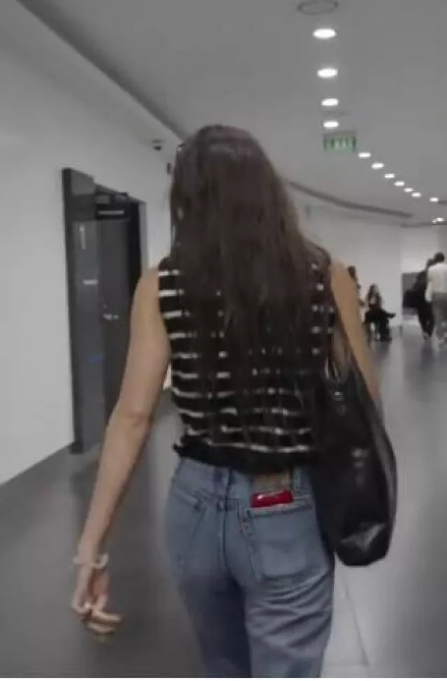 Miu Miu Ivy Leather Bag worn by Olivia Rodrigo at Philippines Vlog on December 4, 2024