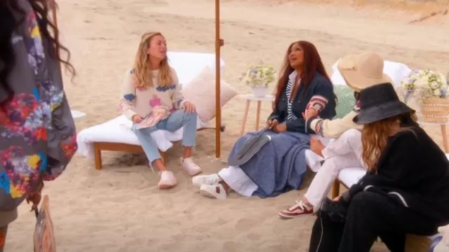 Mother The Insider Frayed Ankle Jeans worn by Sutton Stracke as seen in The Real Housewives of Beverly Hills (S14E03)