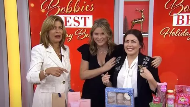 Cinq a Sept Khloe Rhinestone Vines Blazer worn by Bobbie Thomas as seen in Today on December 3, 2024