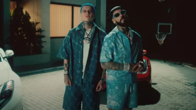 Amiri Light Blue Watercolor Bandana Shirt worn by Anuel AA in BLESSD ❌ ANUEL AA | DEPORTIVO ???? (VIDEO OFICIAL)