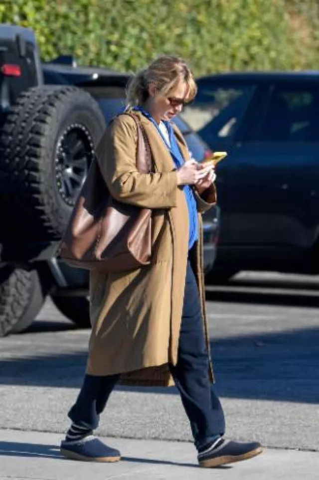 Loro Piana Dwight Coat worn by Jennifer Lawrence in Los Angeles on December 17, 2024