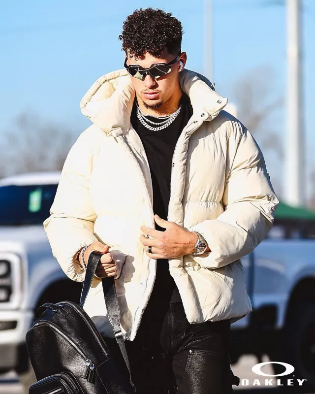 Hugo Boss Cream Water Repellent Down Jacket worn by Patrick Mahomes II on the Instagram account @chiefs