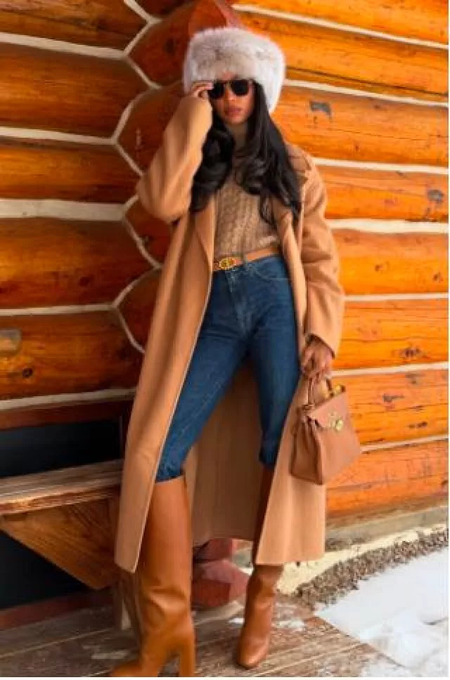 Botte haute Louis Vuitton Donna portée par Jasmine Tookes sur son post Instagram le 21 décembre 2024