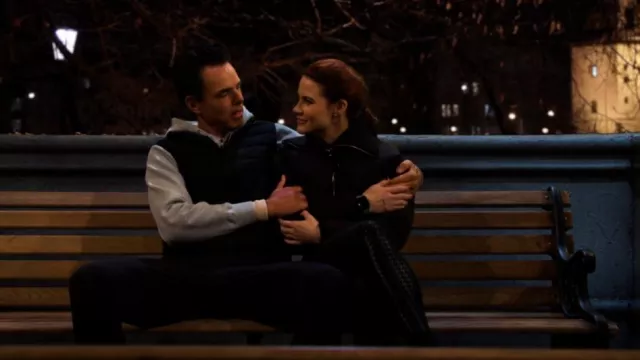 Beyond Yoga Houndstooth High Waist Midi Leggings worn by Sally Spectra (Courtney Hope) as seen in The Young and the Restless on December 13, 2024