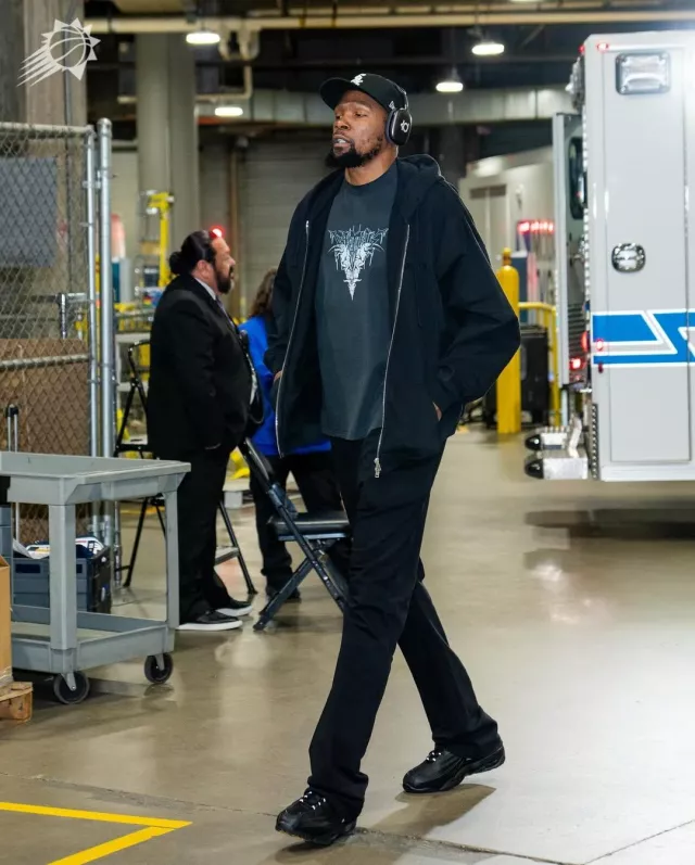 Nike Hot Step 2 x Nocta Black worn by Kevin Durant on the Instagram account @suns