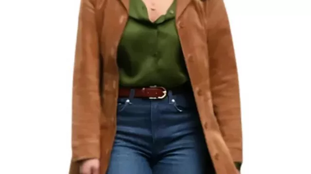 Manteau en daim marron de DI Kat Donovan (Rosalind Eleazar) comme on le voit dans Missing You (S01)