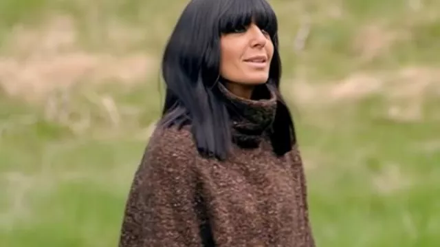 Les traîtres Royaume-Uni Claudia Winkleman Poncho