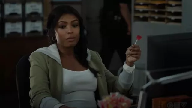 Cinq a Sept Khloe Blazer worn by Daphne Forrester (Javicia Leslie) as seen in High Potential (S01E09)
