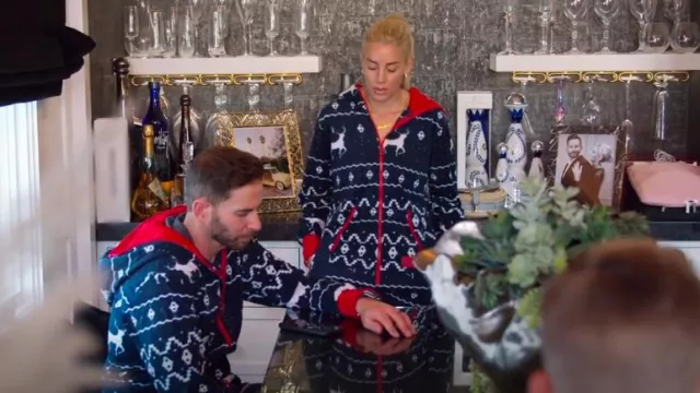 Beauté Shine Unisexe Adulte Onesie Une Pièce Pyjama porté par Heather Rae Young comme on le voit dans The Flipping El Moussas (S02E01)