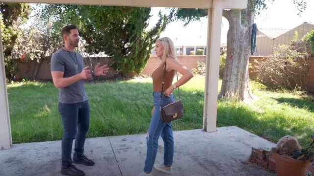 Levi’s Premium Wedgie Straight Jeans pour femme porté par Heather Rae Young comme on le voit dans The Flipping El Moussas (S02E02)