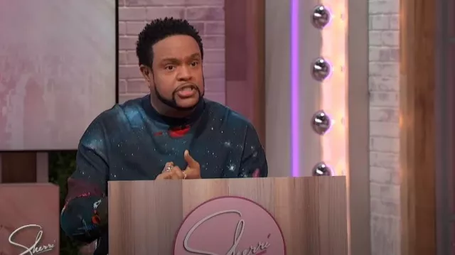Scotch and Soda Printed Felpa Sweatshirt worn by Jawn Murray as seen in Sherri on January 14, 2025