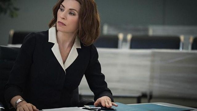 Hermes Watch H Hour Watch Of Alicia Florrick (julianna Margulies) In 