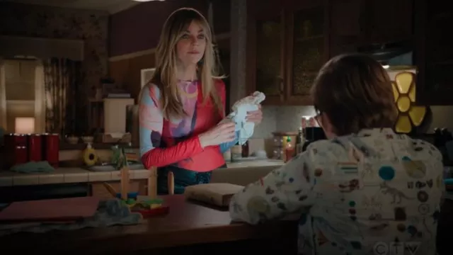 Body imprimé Zara Xevi Sola porté par Morgan Gillory (Kaitlin Olson) comme on le voit dans High Potential (S01E10)