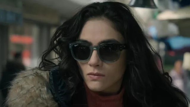 Ray Ban Mega Hawkeye worn by Noor Taheri (Arienne Mandi) as seen in The Night Agent (S02E02)