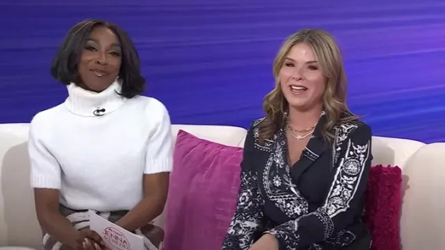 Abercrombie & Fitch Turtleneck Sweater Tee worn by Ego Nwodim as seen in Today with Hoda & Jenna on February 5, 2025